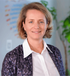 Fabienne Menard CFO Manutan étude transformation finance micropole
